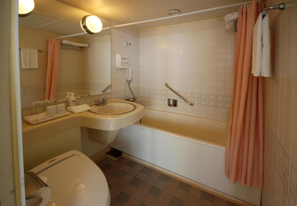 Nagasaki International Hotel Omura Esterno foto