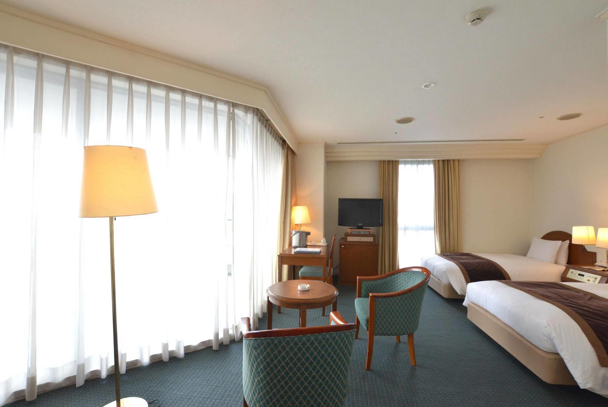 Nagasaki International Hotel Omura Esterno foto